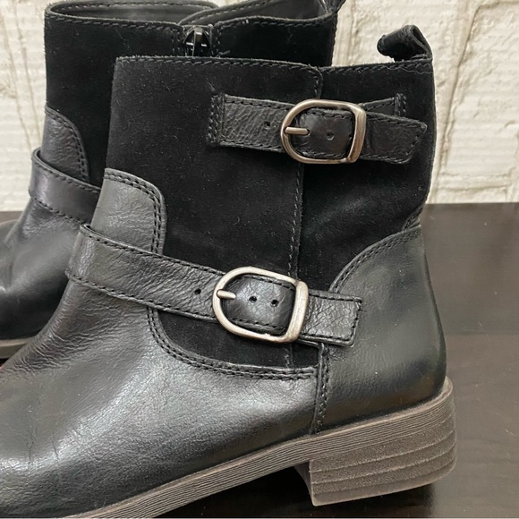 LUCKY BRAND Black Leather Double Buckle Moto Ankle Boots Size 7.5 - Picture 6 of 12